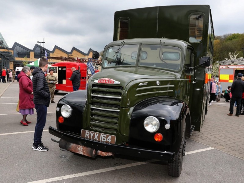 VE Day 80 at Fox Valley 